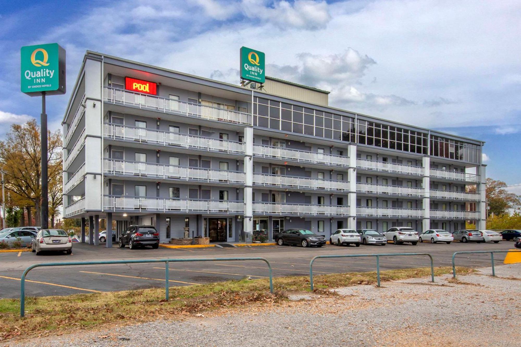 孟菲斯/市中心/雅园地区速8酒店 外观 照片
